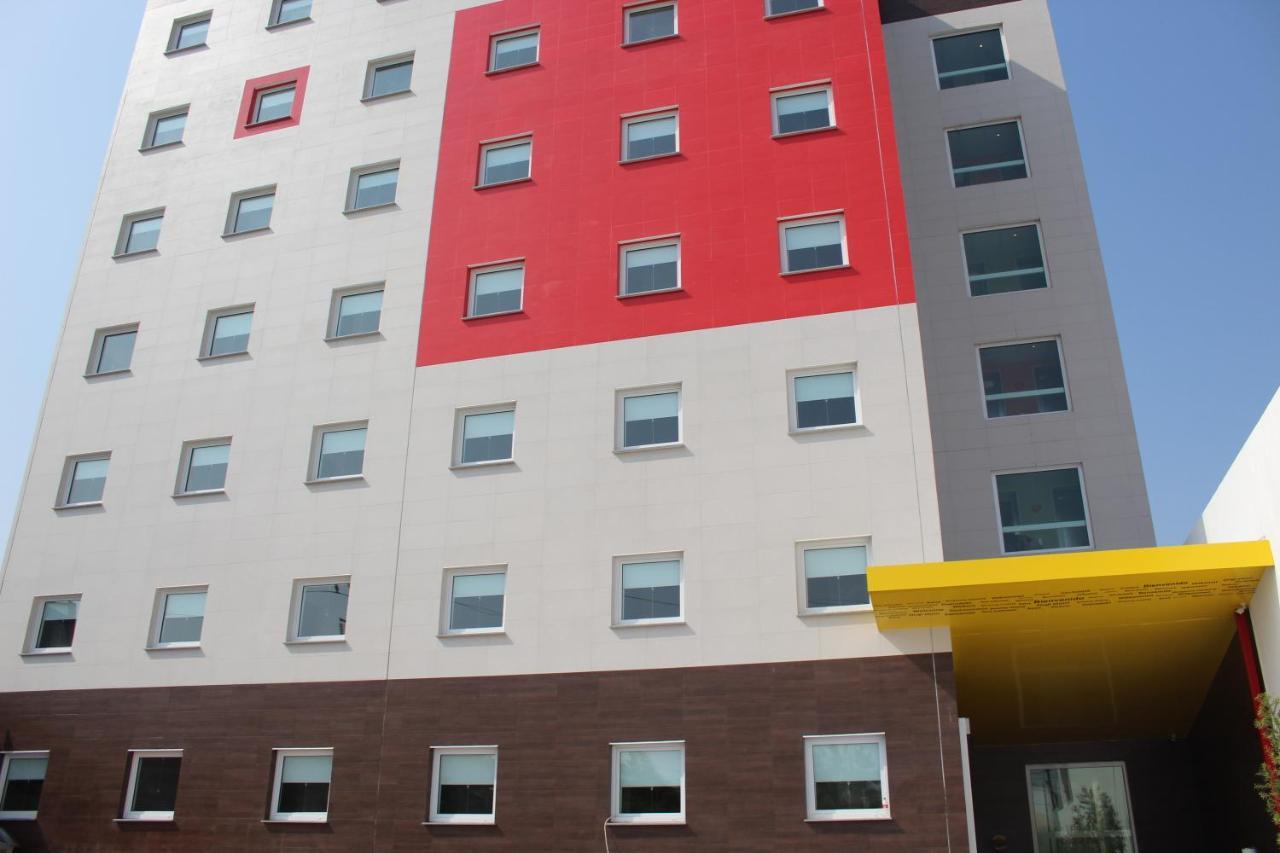 Hotel Hi! Fundidora Monterrey Exterior photo